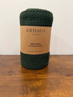 ARHAUS Waffle Blanket green NWT